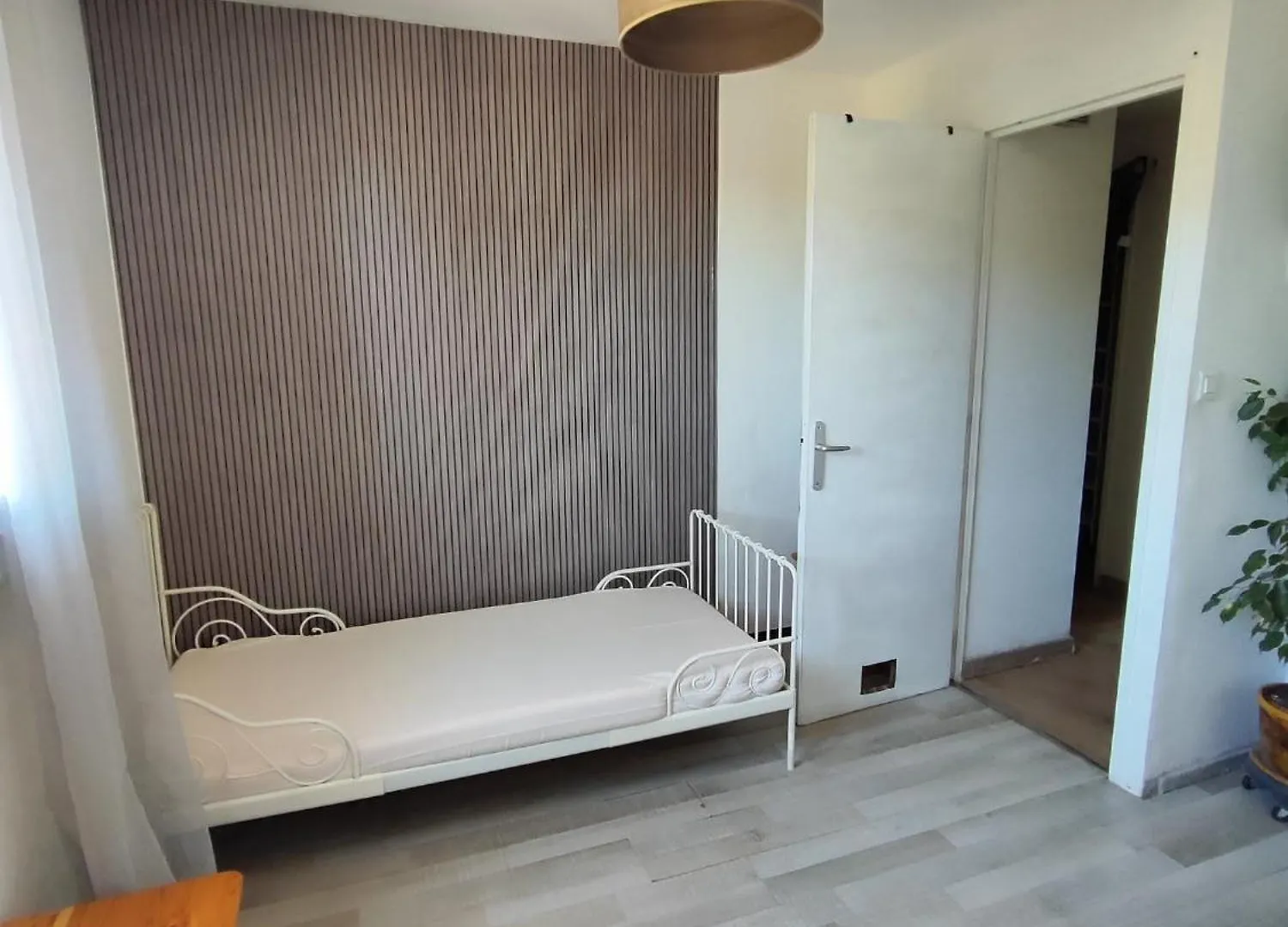 Appartement Avignon 3 Chambres 0*,  France